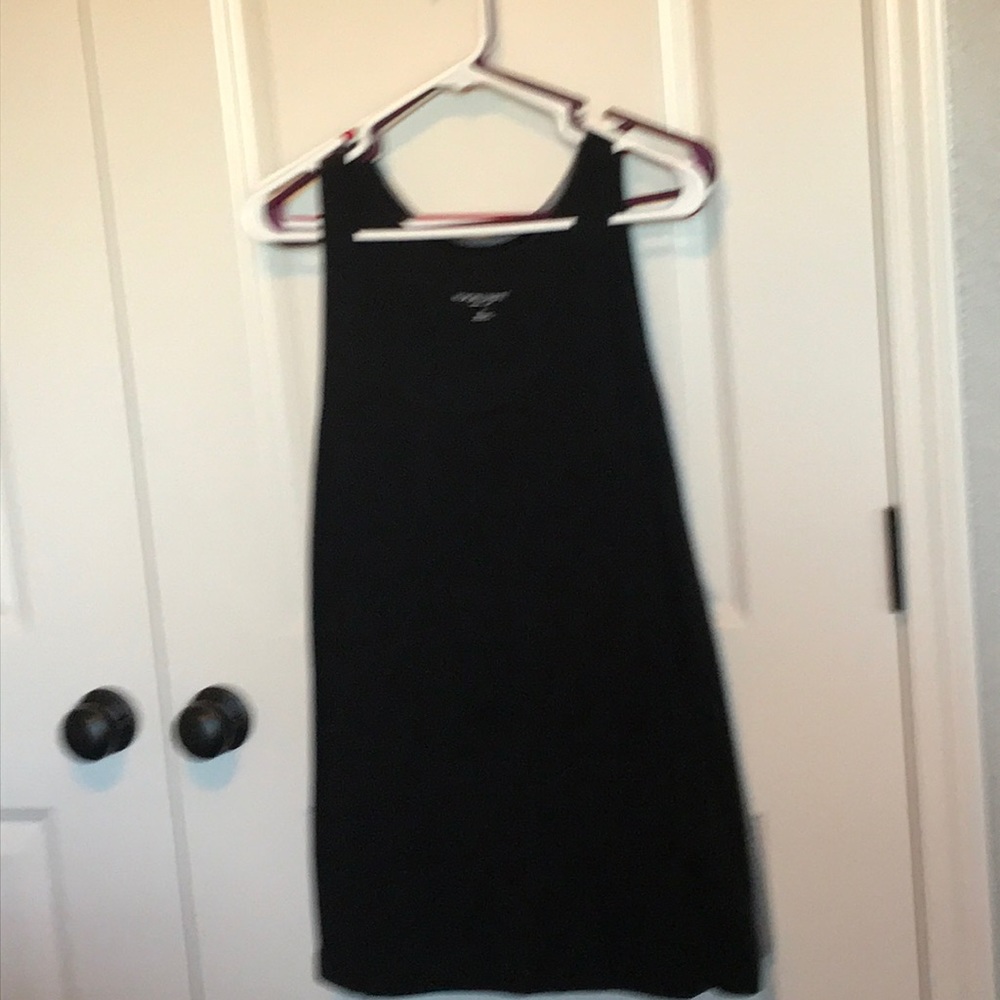 Liz Lange Maternity tank tops
